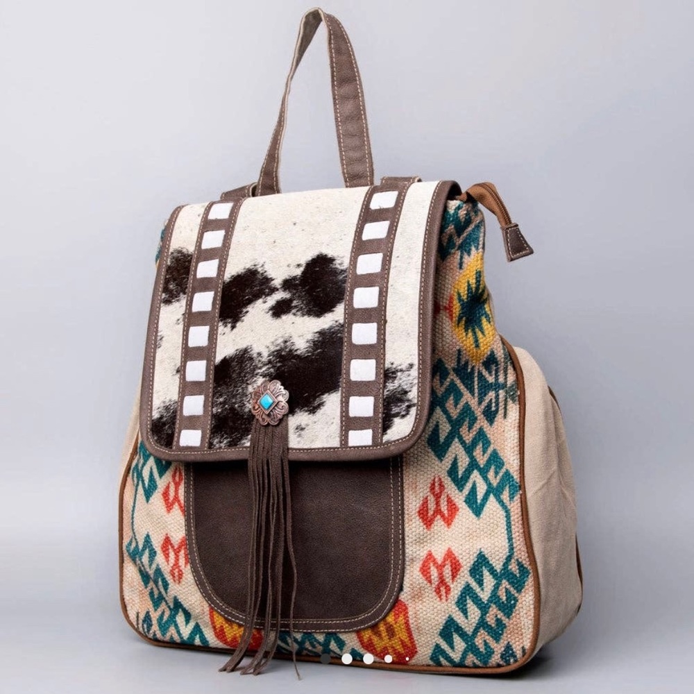 Beautiful Backpack cowhide leather backpack 😊